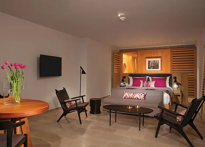 Breathless - Adults Only Station touristique 5*